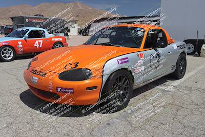 media/May-31-2025-CalClub SCCA (Sat) [[2c1a04e1ee]]/Around the Pits/